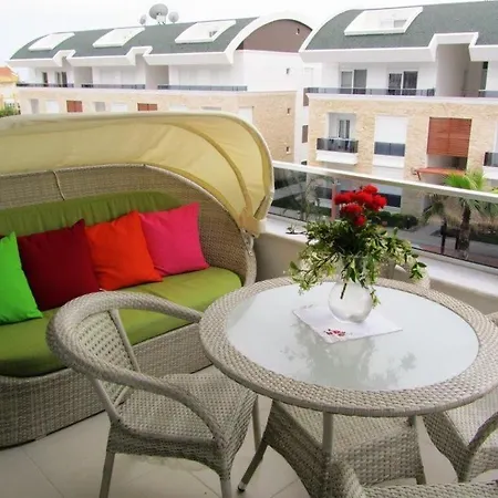 Tropical Gardens E 7 Spacious Duplex 4 Bed Home 시데